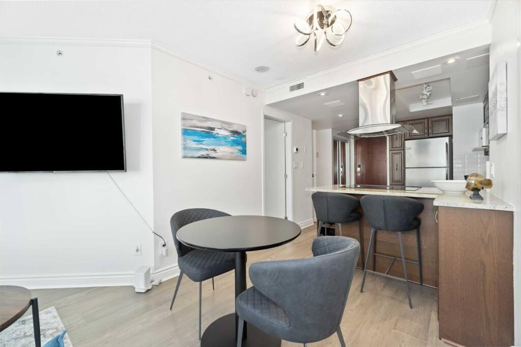 2Br Condo With Breathtaking View In Downtown! Free Parking - 6 Sleep Vancouver Extérieur photo